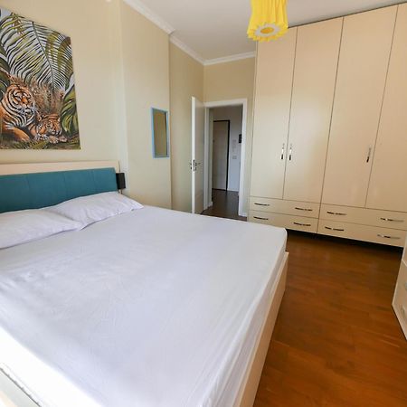 Seaview Apartment فلورا المظهر الخارجي الصورة